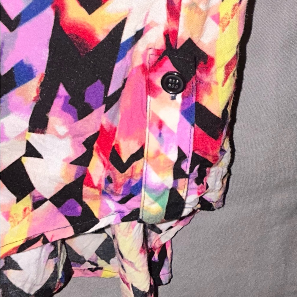 Avenue 18/20 Colorful Blouse - Picture 5 of 5